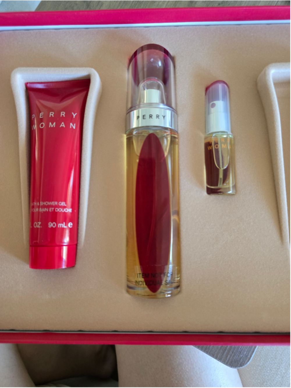 Perry Ellis Perry Woman Perfume Set